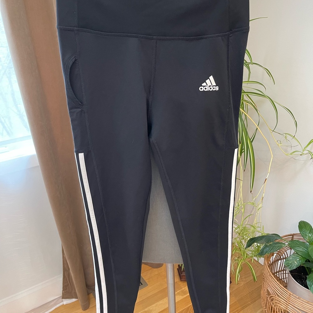 Adidas leggings
